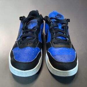 Nike Black and Blue Low-Top Sneakers
